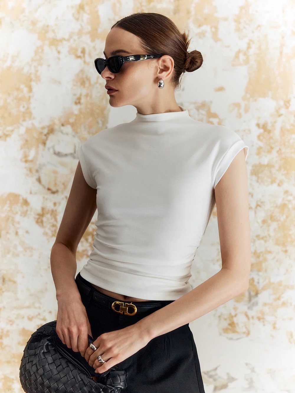 110 Solid Stand Collar Slim T-Shirt